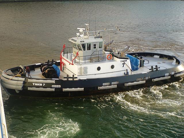 201205J 156