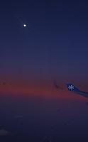 Moon & wingtip