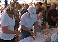 Knot tying