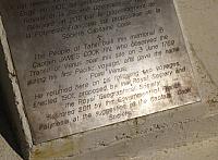 Sign on Capt. Cook Memorial