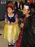 201211CA 043